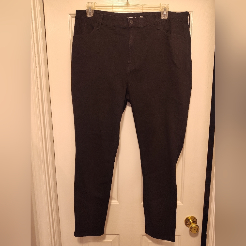 Old Navy Black Super Skinny Jeans